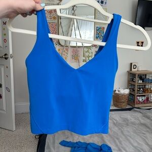 Lululemon size 4 align tank poolside (blue)